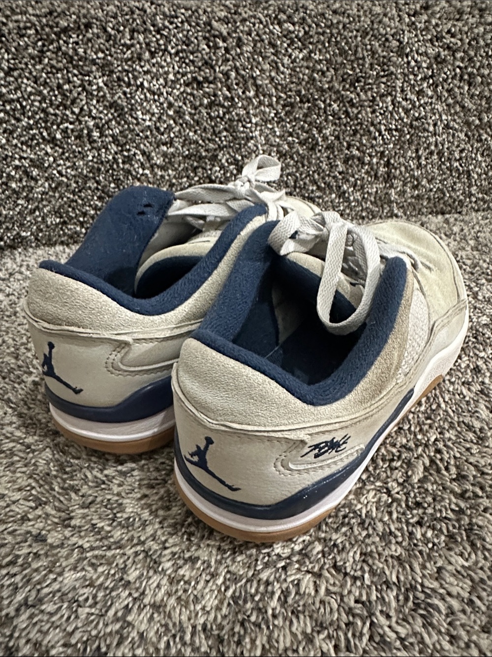Jordan Kids gray and Navy Low-Top Sneakers